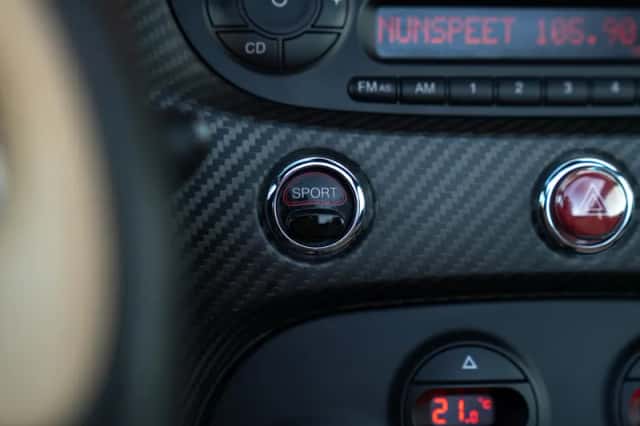 Abarth 695 (2012) thumbnail 37