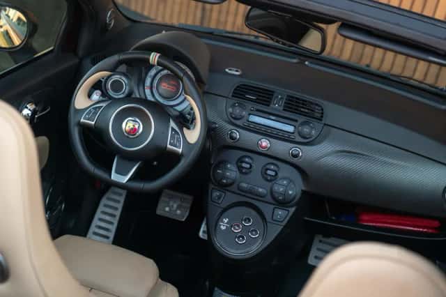Abarth 695 (2012) thumbnail 9