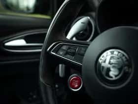 Alfa Romeo Giulia (2024) thumbnail 11