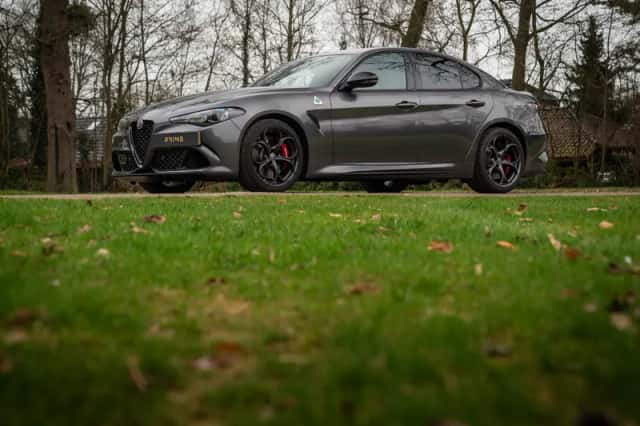 Alfa Romeo Giulia (2024) thumbnail 15