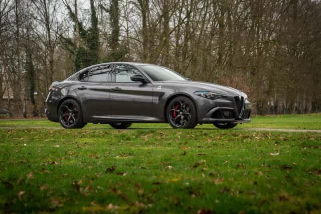 Alfa Romeo Giulia (2024) thumbnail 3