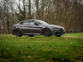 Alfa Romeo Giulia (2024) thumbnail 3