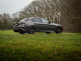 Alfa Romeo Giulia (2024) thumbnail 25