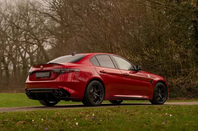 Alfa Romeo Giulia (2025) thumbnail 25