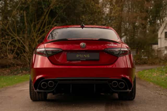 Alfa Romeo Giulia (2025) thumbnail 5