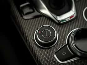 Alfa Romeo Giulia (2025) thumbnail 44