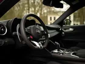 Alfa Romeo Giulia (2025) thumbnail 7