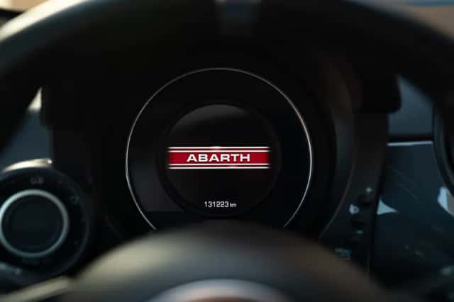 Abarth 595 (2019) thumbnail 10
