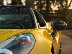 Alfa Romeo 4C (2017) thumbnail 24