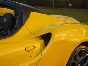 Alfa Romeo 4C (2017) thumbnail 33