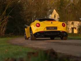 Alfa Romeo 4C (2017) thumbnail 6