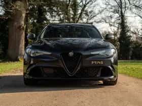 Alfa Romeo Giulia (2021) thumbnail 2