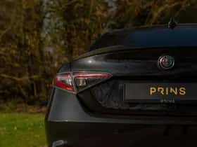 Alfa Romeo Giulia (2021) thumbnail 36