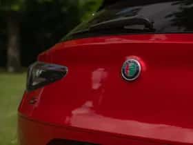 Alfa Romeo Stelvio (2021) thumbnail 29