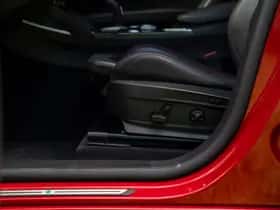 Alfa Romeo Stelvio (2021) thumbnail 33