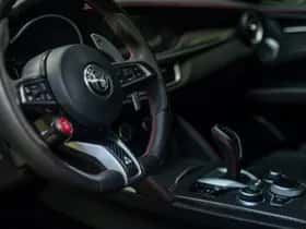Alfa Romeo Stelvio (2021) thumbnail 35
