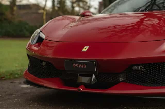Ferrari 296 GTB (2024) thumbnail 19