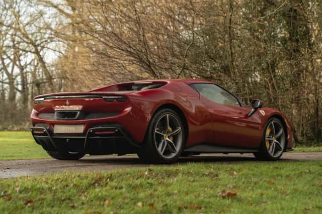 Ferrari 296 GTB (2024) thumbnail 22