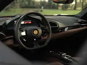 Ferrari 296 GTB (2024) thumbnail 31