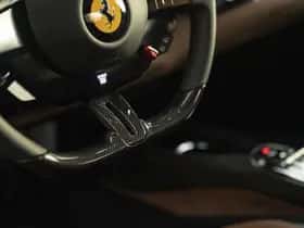 Ferrari 296 GTB (2024) thumbnail 34