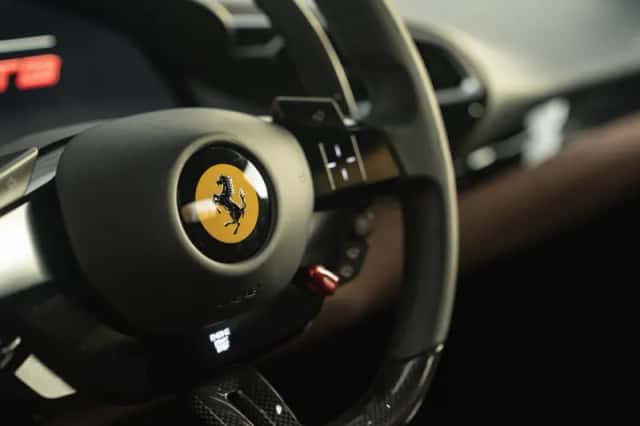Ferrari 296 GTB (2024) thumbnail 35