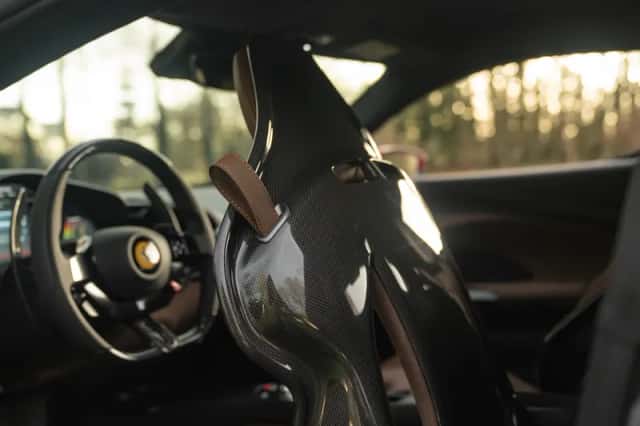 Ferrari 296 GTB (2024) thumbnail 39