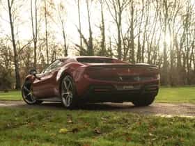 Ferrari 296 GTB (2024) thumbnail 6