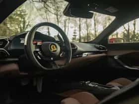 Ferrari 296 GTB (2024) thumbnail 7