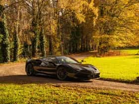 Ferrari 488 (2016) thumbnail 13