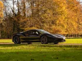 Ferrari 488 (2016) thumbnail 16