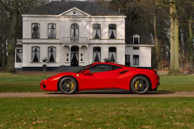 Ferrari 488 (2017)