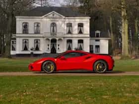 Ferrari 488 (2017)
