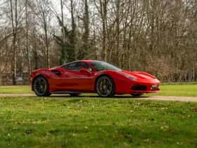 Ferrari 488 (2017) thumbnail 17
