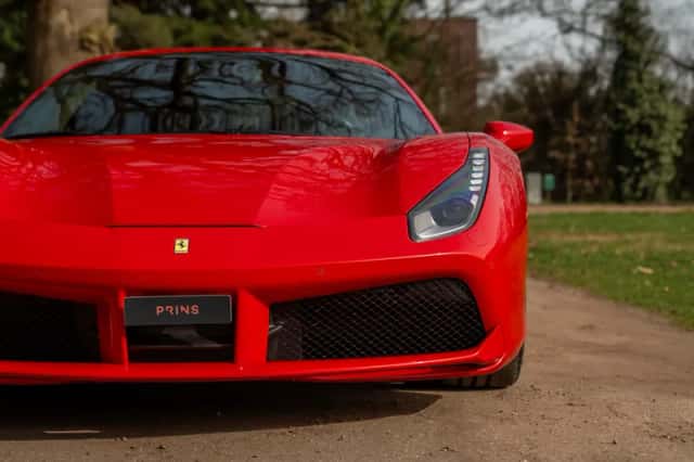 Ferrari 488 (2017) thumbnail 22