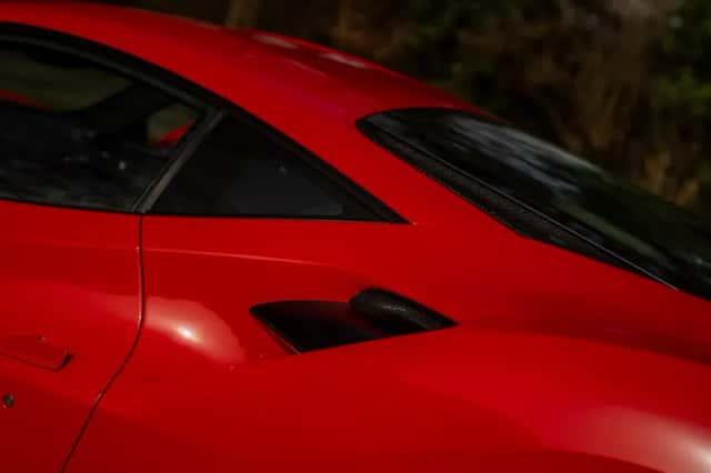 Ferrari 488 (2017) thumbnail 27