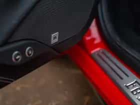 Ferrari 488 (2017) thumbnail 35