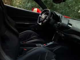 Ferrari 488 (2017) thumbnail 44
