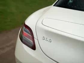 Mercedes-Benz SLS (2010) thumbnail 34
