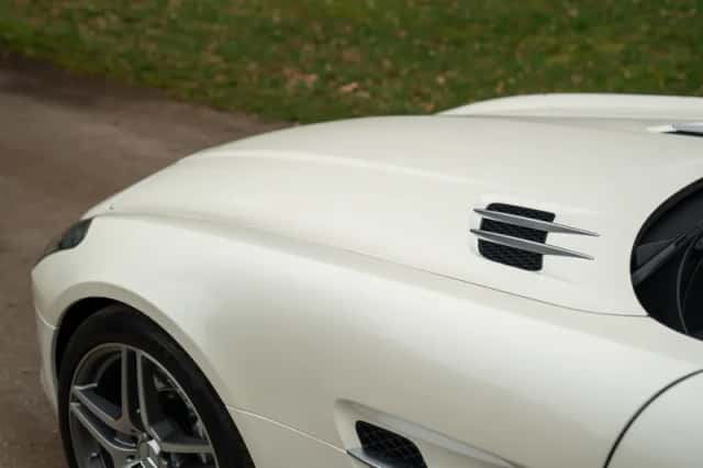 Mercedes-Benz SLS (2010) thumbnail 38