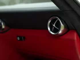 Mercedes-Benz SLS (2010) thumbnail 62