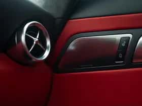 Mercedes-Benz SLS (2010) thumbnail 69