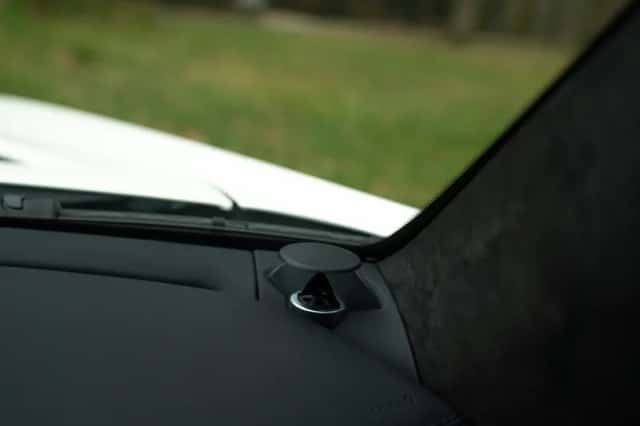 Mercedes-Benz SLS (2010) thumbnail 70