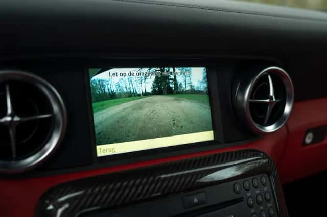 Mercedes-Benz SLS (2010) thumbnail 72