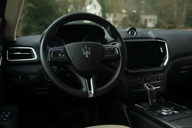 Maserati Ghibli (2022) thumbnail 28