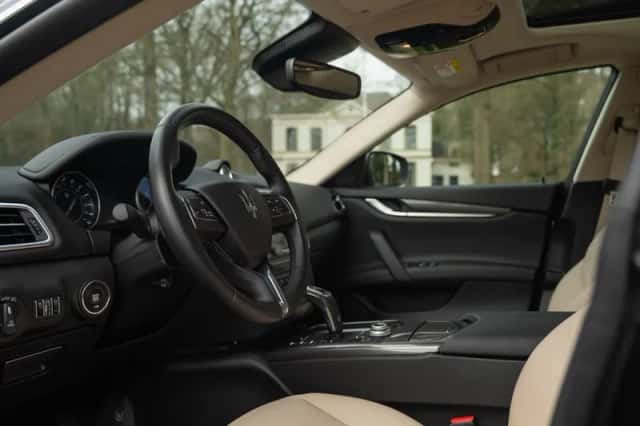 Maserati Ghibli (2022) thumbnail 7