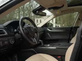 Maserati Ghibli (2022) thumbnail 7