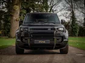 Land Rover Defender (2020) thumbnail 2