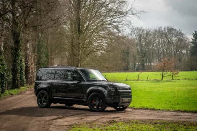 Land Rover Defender (2020) thumbnail 14