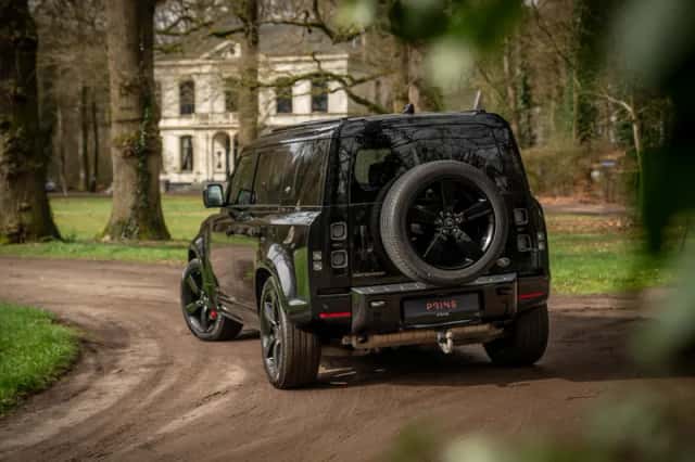 Land Rover Defender (2020) thumbnail 19