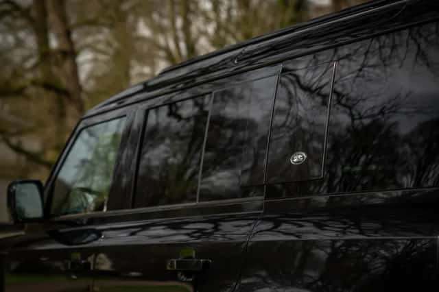 Land Rover Defender (2020) thumbnail 22